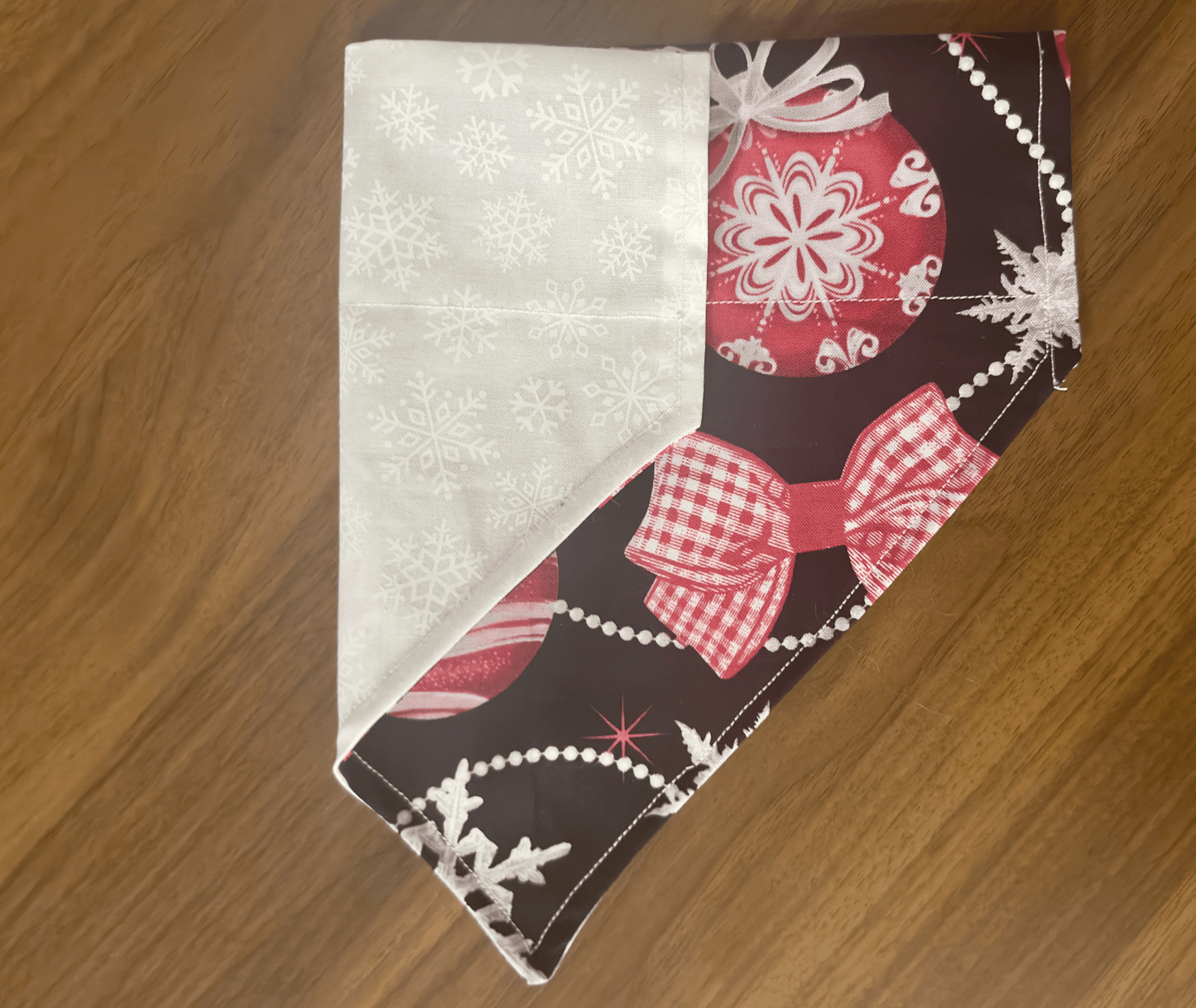 Ornaments & Bows Reversible Bandana